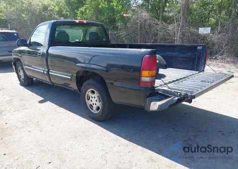 2002 Chevrolet Silverado 1500 из США, поврежденный, VIN 1GCEC14W72Z175006